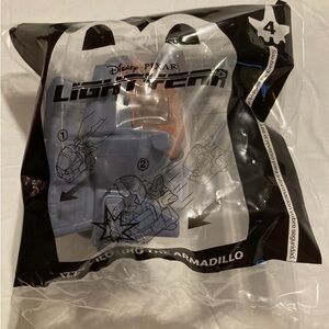 Lightyear Izzy Piloting the Armadillo #4 Mcdonalds toy sealed New